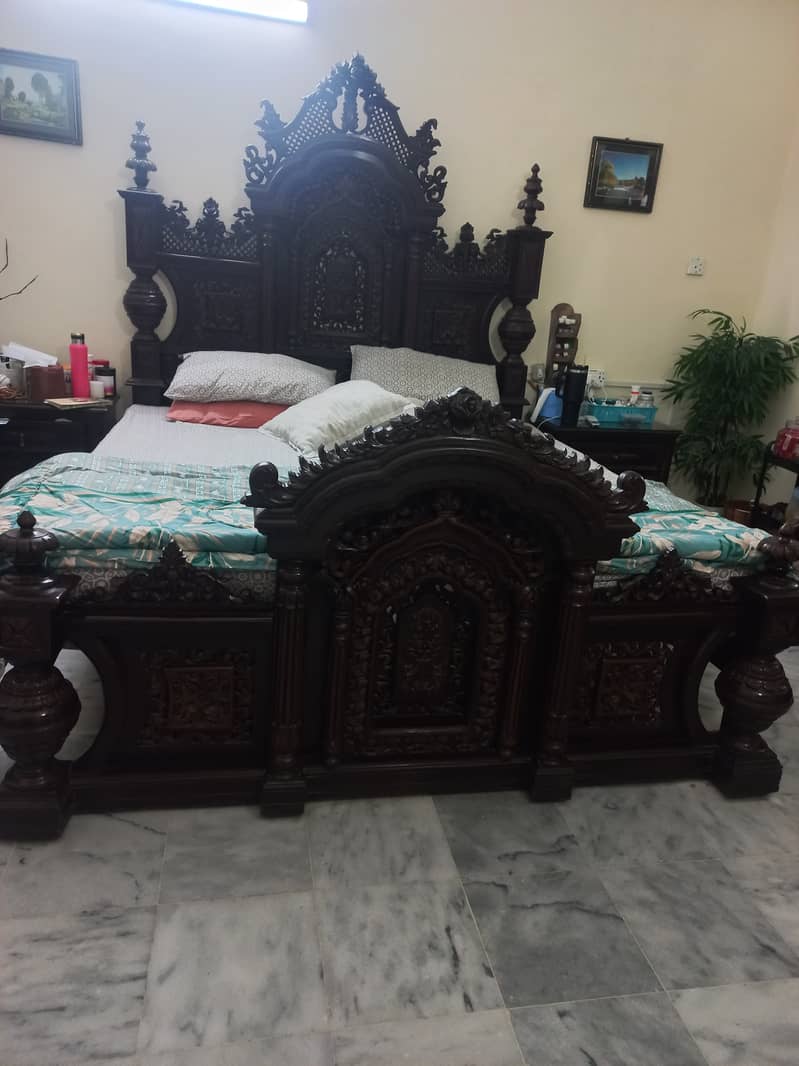 Haveli solid wood bed 0