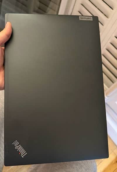 Lenovo Ryzen 5 7530U 13th Gen 4GB Graphic 16GB-RAM 256GB-NVMe 14" LED