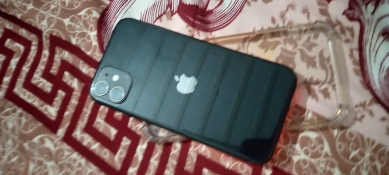 Apple iPhone 11 9