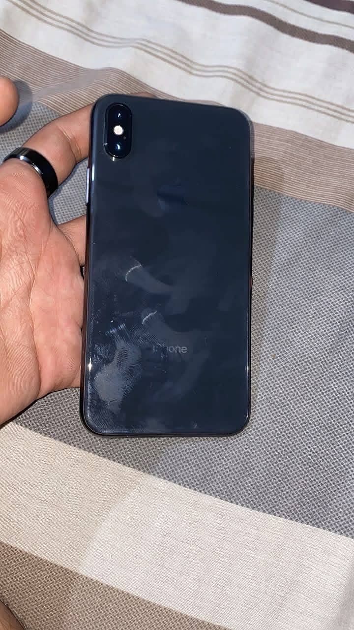 Apple iPhone X 0