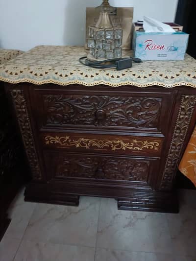 Modern King Size Wooden Bed Set with 2 Side Tables