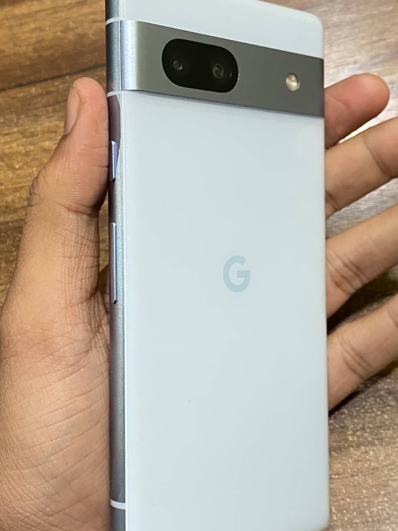 Google Pixel 7a 0