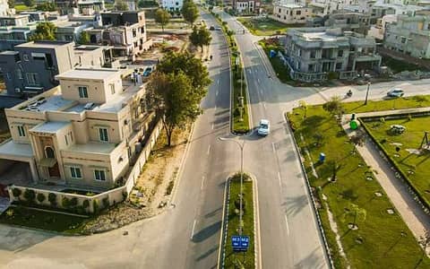 5 Marla CORNER PREMIUM PLOT AVAILABLE FOR SALE