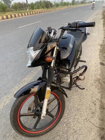 Yamaha ybr 125