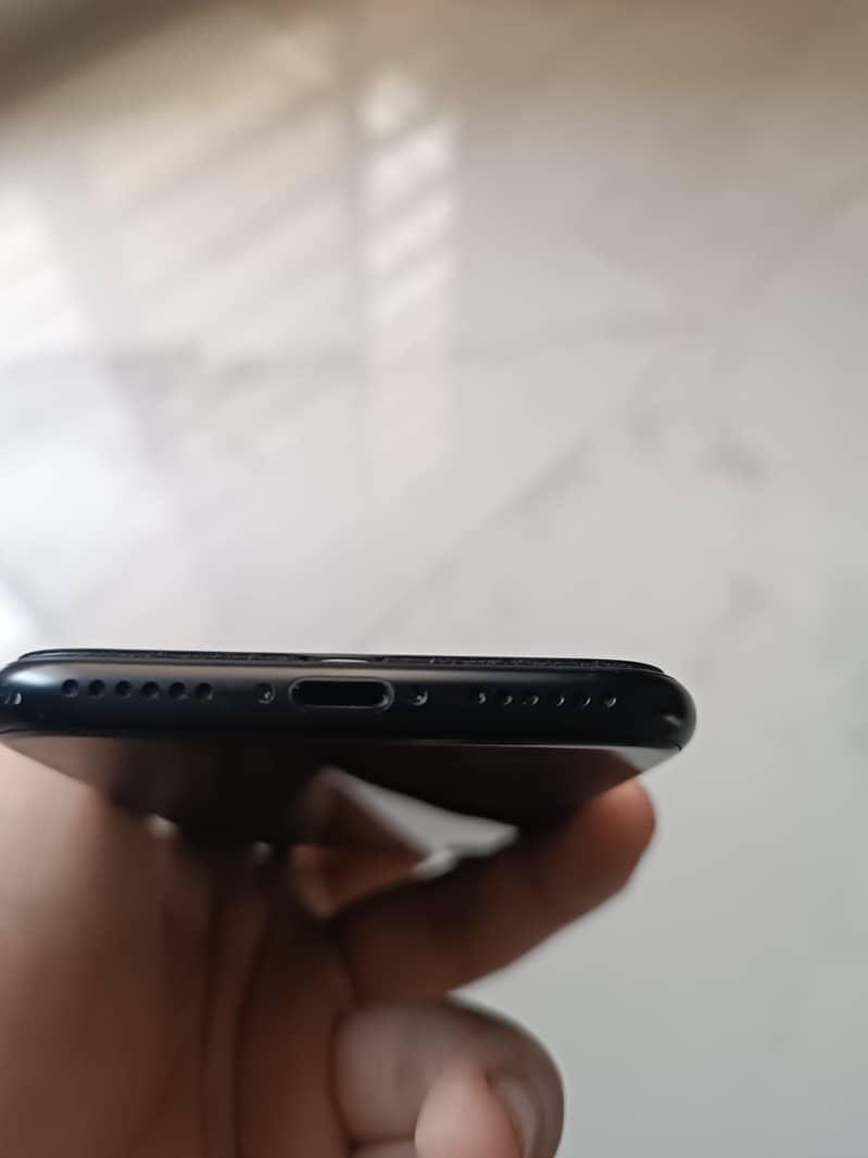 Apple iPhone SE 4