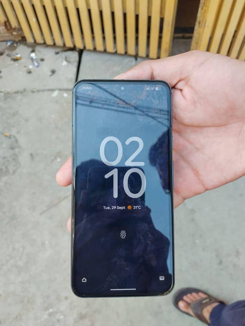 Google Pixel 8 1