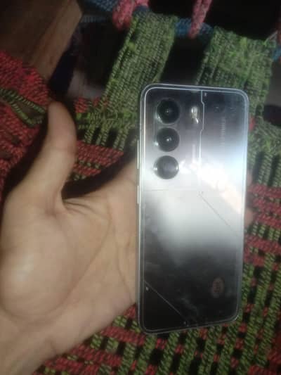 Itel P70.4+4 128