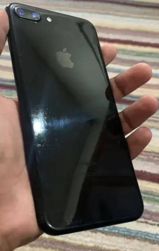 Apple iPhone 7 4
