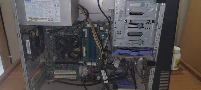 CA0689 THINKCENTRE TOWER
