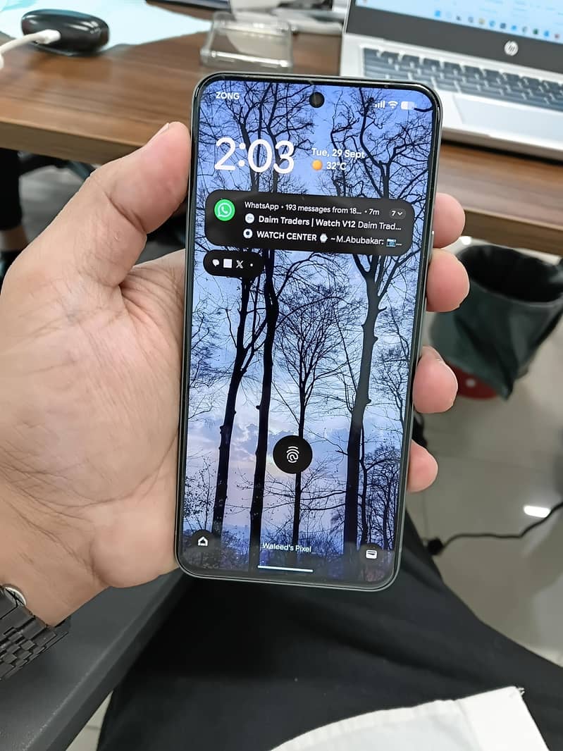 Google Pixel 8 5
