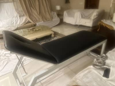 Physio and massage bed