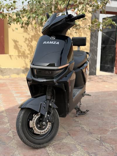 Ramza aima lebarty Scott For sale