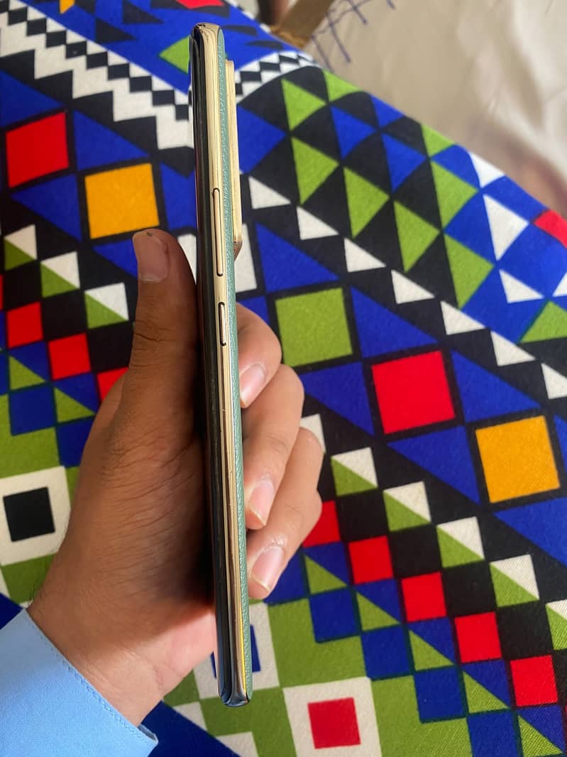 Infinix Note 40Pro 3