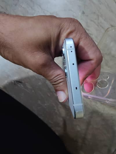 OPPO Reno 15