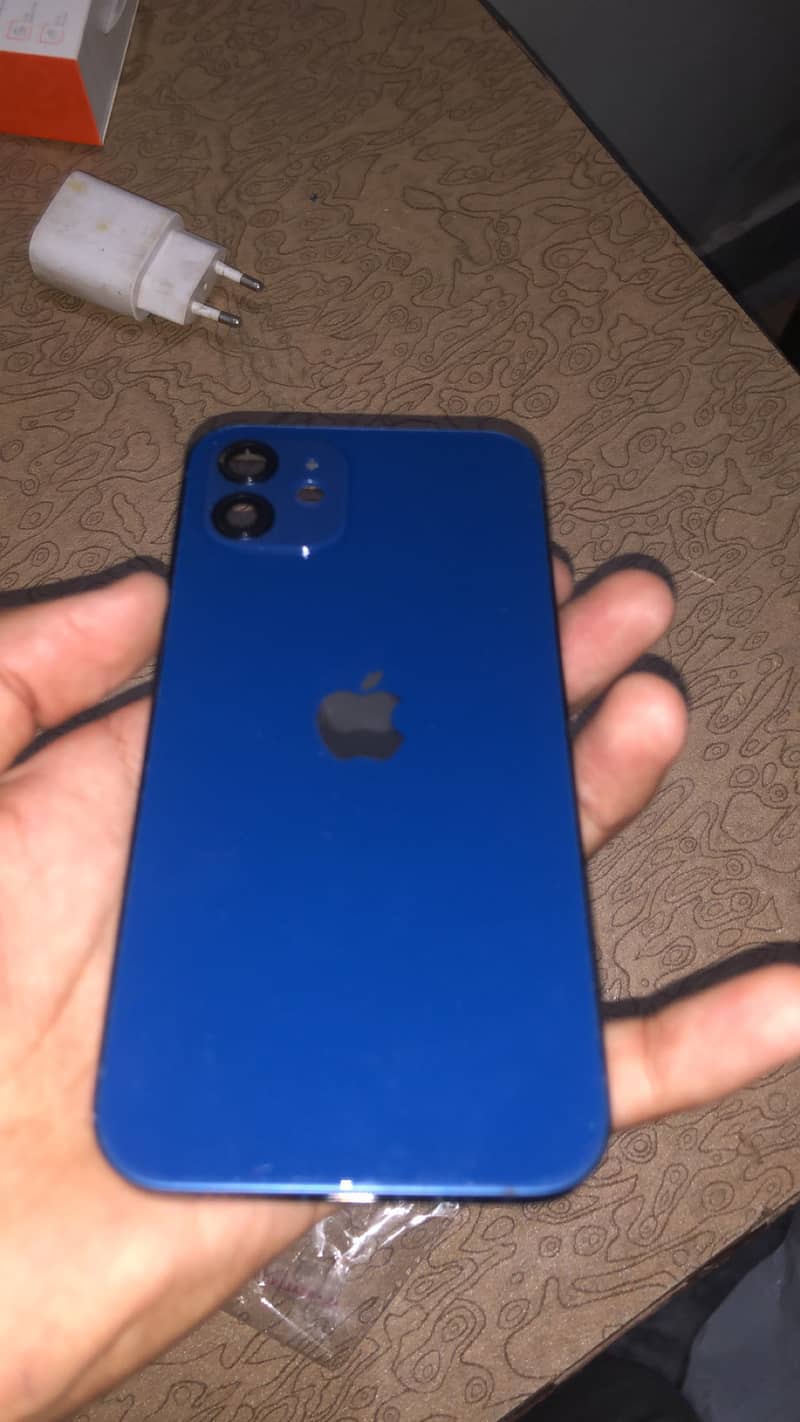 Apple iPhone 12 1