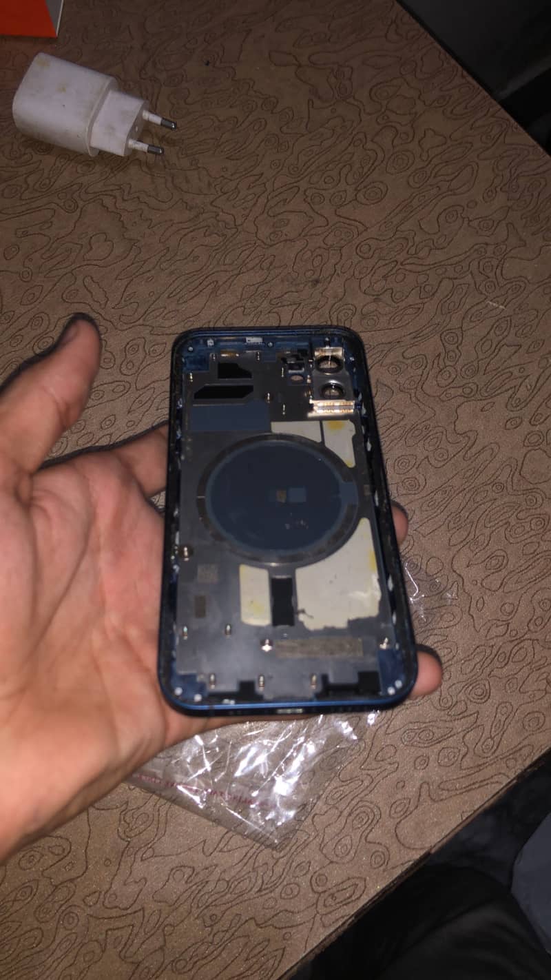 Apple iPhone 12 2