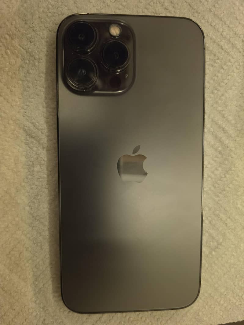 Apple iPhone 13 Pro Max 3