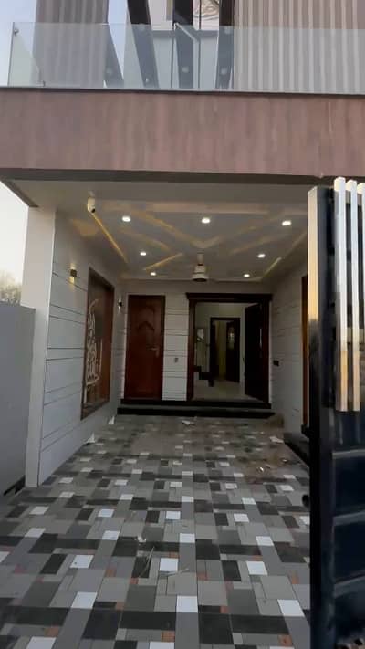 5 Marla House available for rent