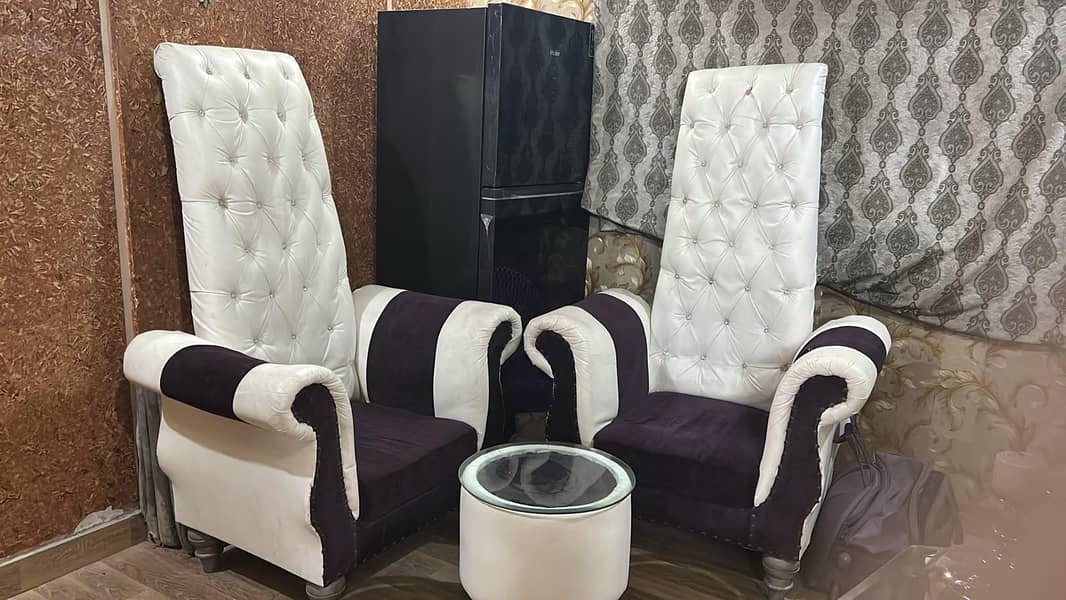 beatiful chairs 1