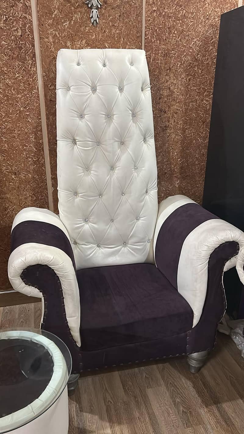 beatiful chairs 2