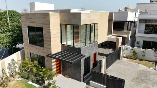 43 Marla Luxury Villa In Askari 10 Sector S