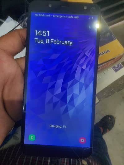 Samsung Mobile J6