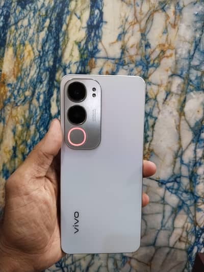 Vivo Y19s