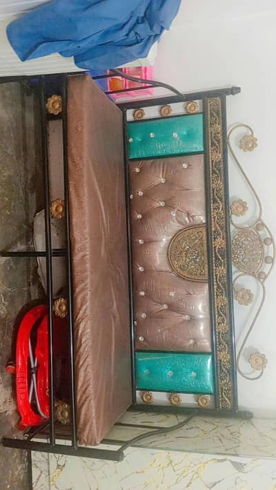 sofa single