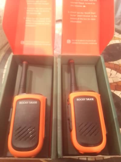 Rockytalkie 5w expedition walkytalkies