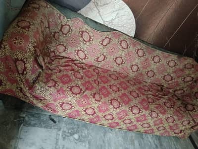 1 three siter . . 2 single sofa
