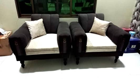 7 Seater Sofa Set with Center Table