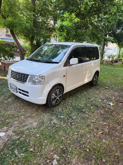 Mitsubishi Ek Wagon 2012