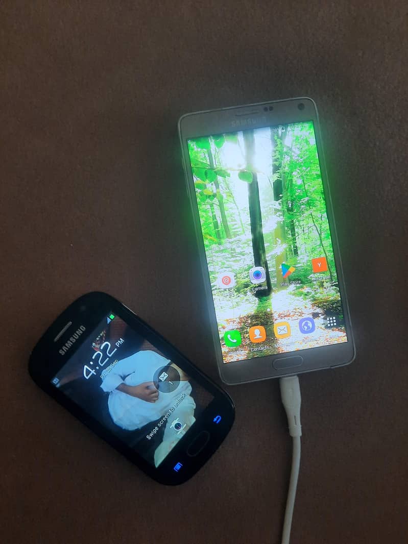 Samsung Mobile Note4 3