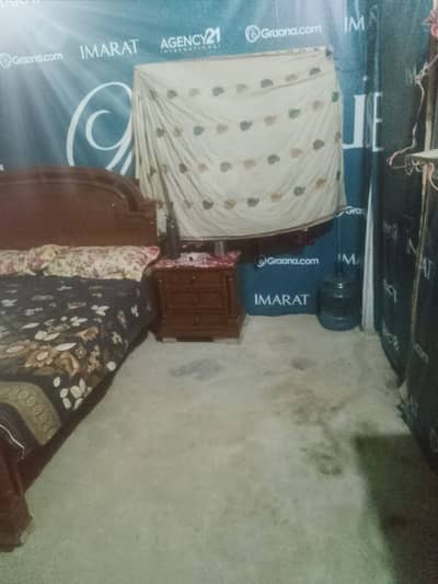 Beautiful Wooden Bed Set for Sale – Excellent Condition