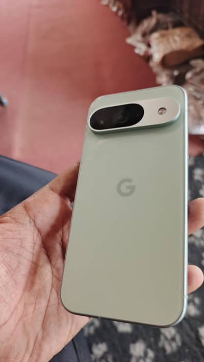 Google Pixel 9