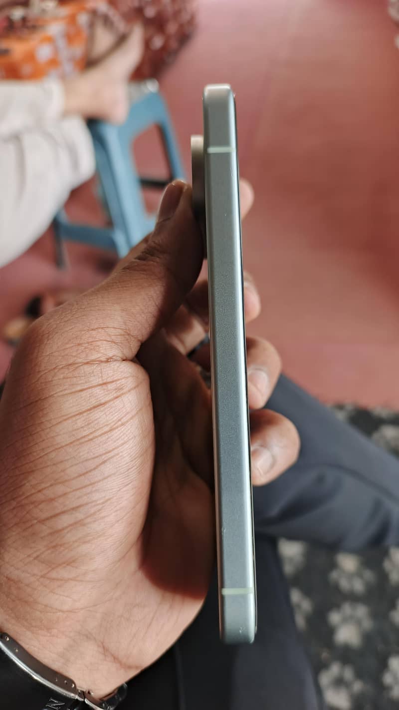 Google Pixel 9 3