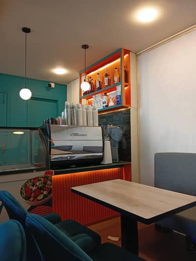 Cashier Girl in Restaurant/Cafe
