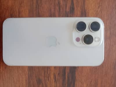 Apple iPhone 15 Pro