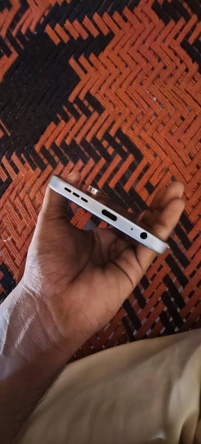 Tecno spark 40 pro 8+8/256 10 month warranty available