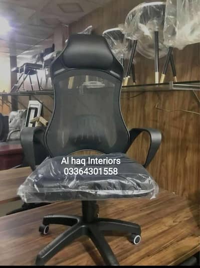 Gaming Chair / Revolving / Executive / Computer Chair / Office Chair