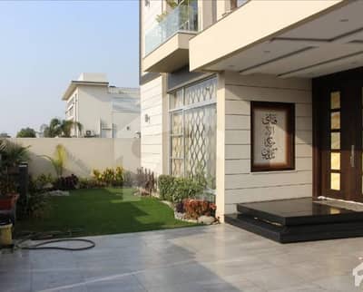 25 Marla Triple Storey House For Rent Main Canal Road Faisalabad