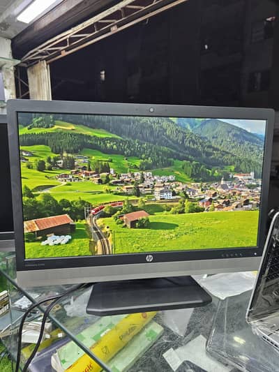 HP EliteDisplay E240c 24" IPS Full HD Monitor With Camera & Speakers