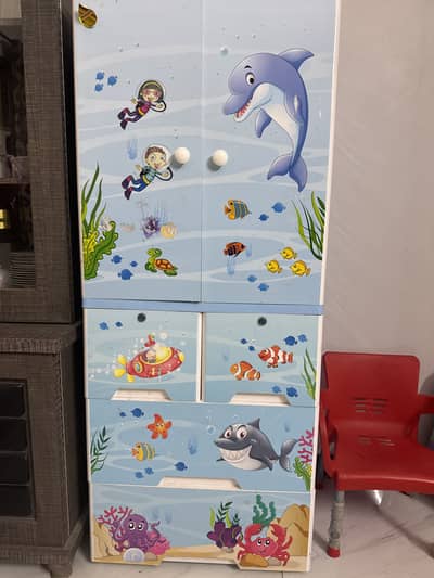 Kids wardrobe