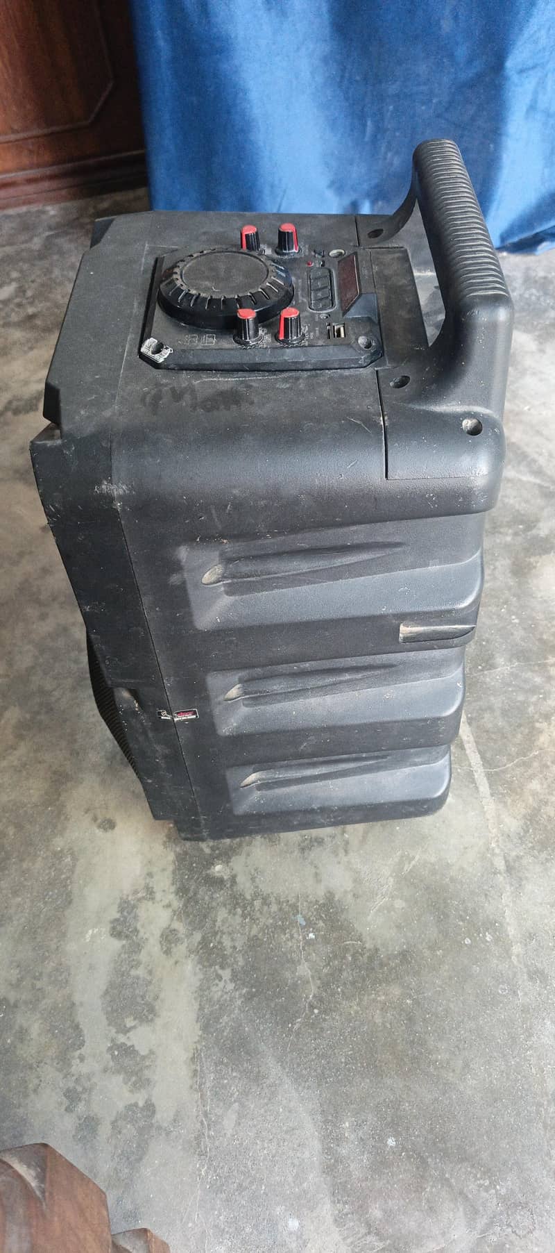 load speaker 1