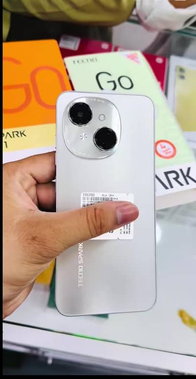 Tecno Spark Go 1