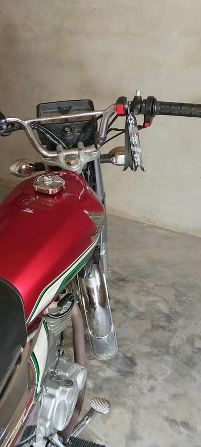 honda 125 self start 2023 exachnge posble honda 125 2025 ya 2026
