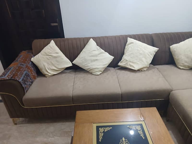 Sofa+ Table 0