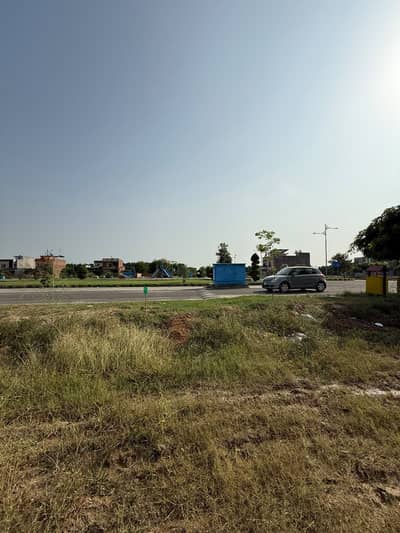 Park Facing Plot Ajwa City