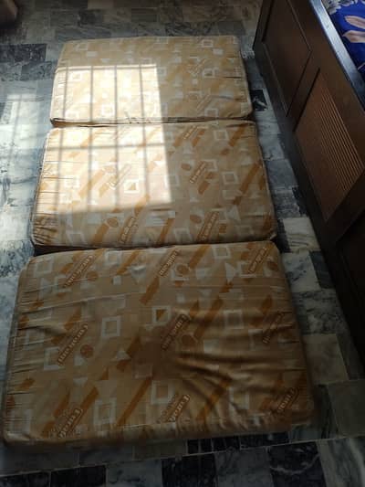 Dura Foam Comfort Folding Matress