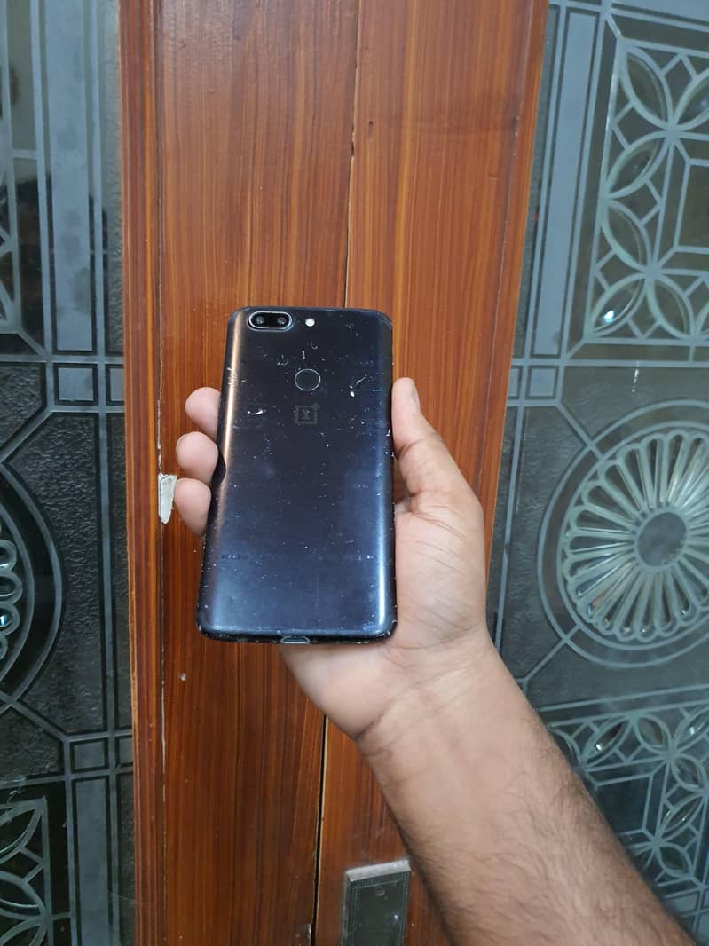 One Plus 5T 6